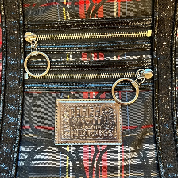 Coach Poppy Glam Tartan Plaid Large red & black Tote. Double Front Zipper - Picture 3 of 16